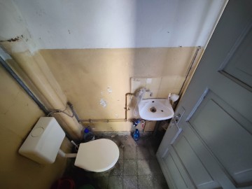 Na sprzedaż 2 pokoje -rozkładowe -parter -ul. A. Krajowej