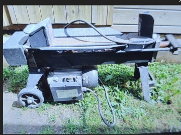 Łuparka do drewna CMI 4 tony.