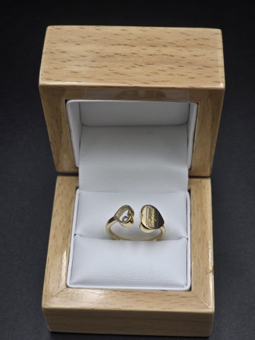 Złoty pierścionek 14k Próba 585 Waga: 3.70 g