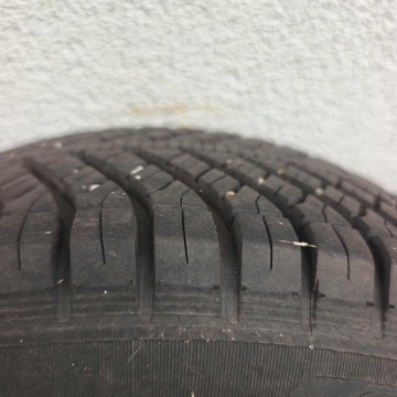 opony z felgami 215/55/16