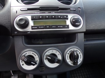 MITSUBISHI COLT 1.4 BENZ ZAREJESTROWANY ZAMIANA