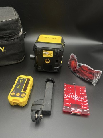 Laser rotacyjny Stanley samopoziomujący czerwony STHT77616 +