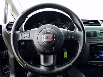 SEAT LEON 2.0 TDI 140 KM