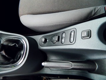 SEAT LEON 2.0 TDI 140 KM