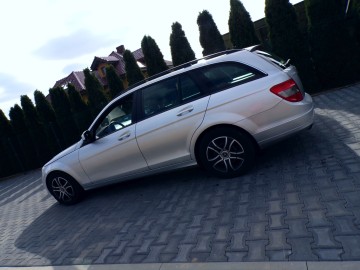 MERCEDES C-KLASA 2,2 CDI ZAMIANA