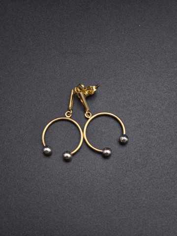 Złote kolczyki Pr&oacute;ba 585  Waga: 1.85 gram