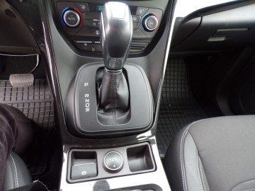 FORD KUGA 1.5 BENZ 175 KM GWARANCJA