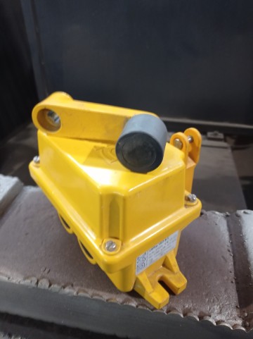 Włącznik krańcowy