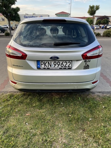 FORD Mondeo MK4 2.0 TDCi 140KM Kombi 2013 rok