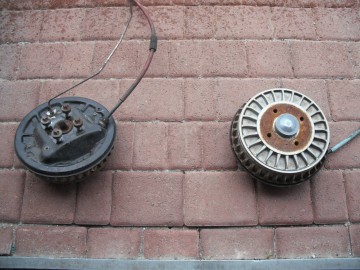 Sprzedam tylne bębny hamulcowe do Renault Captur