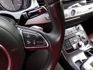 AUDI S8 4.0 BENZ FUL OPCJA ZAMIANA