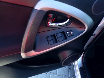 TOYOTA RAV-4 2.2 D4D Z NIEMIEC ZAMIANA