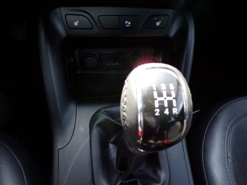 HYUNDAI IX35 2.0 BENZ