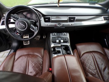 AUDI S8 4.0 BENZ AUTOMAT