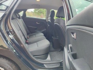 Hyundai i30 II 1.4 Benzyna * Import Niemcy * 2 klucze * Dobr