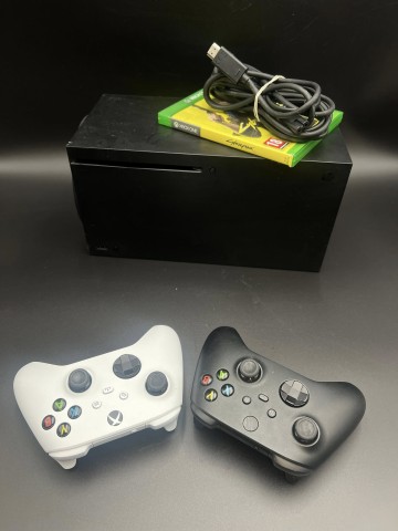 Konsola Microsoft Xbox Series X 1TB czarna Model: 1889