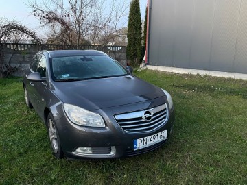 Opel Insignia Sports tourer kombi benzyna + gaz 1.8; 140 km
