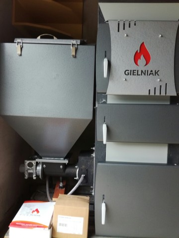 Sprzedam kocioł na eko groszek