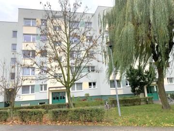 MIESZKANIE NA SPRZEDAŻ &ndash; TUREK, OS. WYZWOLENIA 5