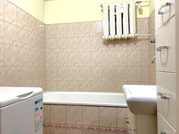 MIESZKANIE NA SPRZEDAŻ &ndash; TUREK, OS. WYZWOLENIA 5