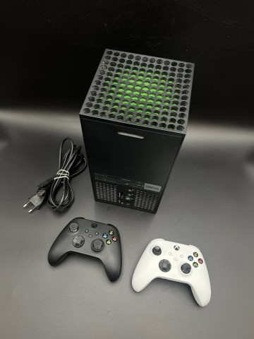 Konsola Microsoft Xbox Series X 1TB czarna 2 pady