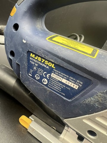 Wyrzynarka Macallister MJS750L  Stan: sprawny, widoczne ślad