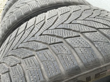 Opony zimowe 245 x 45 x19. Komplet.