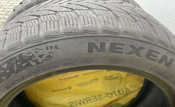 Opony zimowe 245 x 45 x19. Komplet.