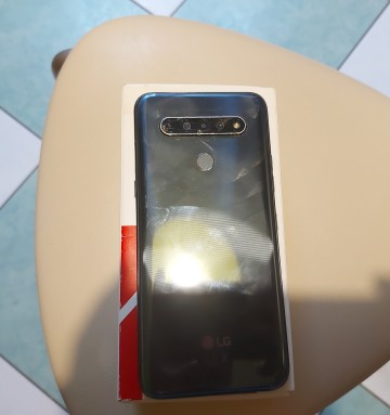 Sprzedam LG k61 dual SIM ładny LTE NFC 6,5 cala 128gb