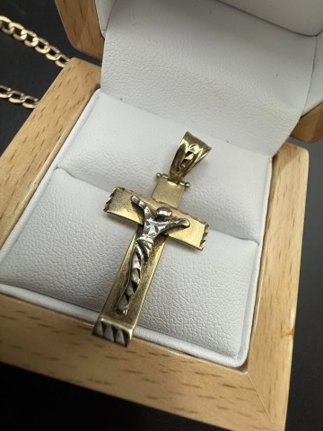 Złota zawieszka  Pr&oacute;ba 585  Waga 2.40 gram  Wysokość 3.5 cm