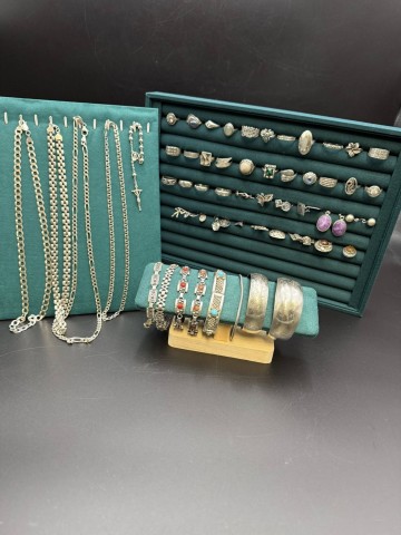 Nowa dostawa używanej srebrnej biżuterii! ???? W sprzedaży:  ...