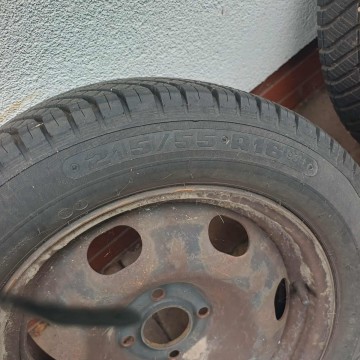 opony z felgami 215/55/16
