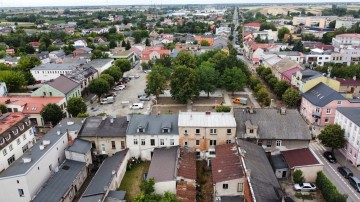 Na sprzedaż kamienica w Centrum Słupcy, garaż, magazyn