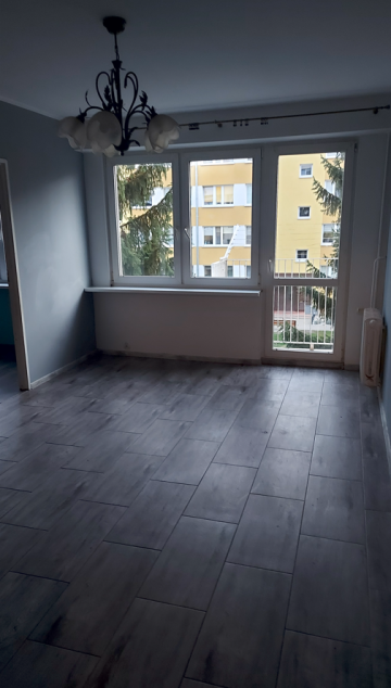 Sprzedam lub wynajmę mieszkanie 3-pokojowe