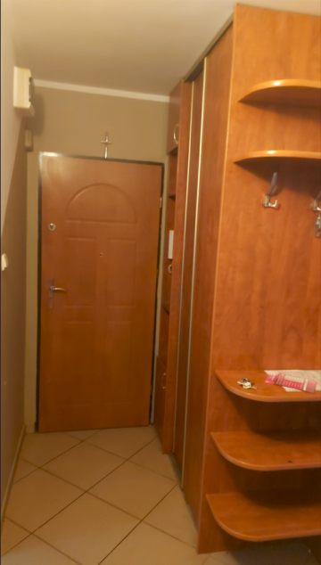 Sprzedam lub wynajmę mieszkanie 3-pokojowe