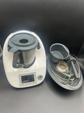 Robot kuchenny Thermomix TM5