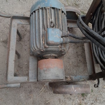 Sprzedam silnik 7,5 kW