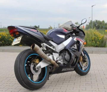 Honda CBR 929 Leovince GP Pro