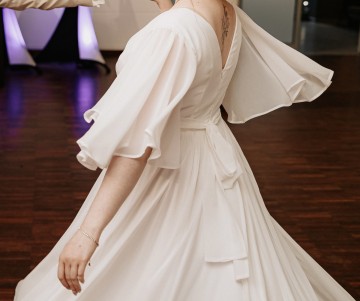 Suknia ślubna muślinowa L/XL, śmietankowa