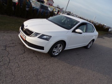 SKODA OCTAWIA 1.6 TDI 116 KM ZAREJESTROWANA ZAMIANA