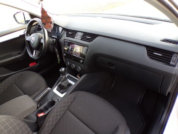 SKODA OCTAWIA 1.6 TDI 116 KM ZAREJESTROWANA ZAMIANA