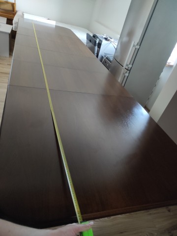 Sprzedam st&oacute;ł dębowy