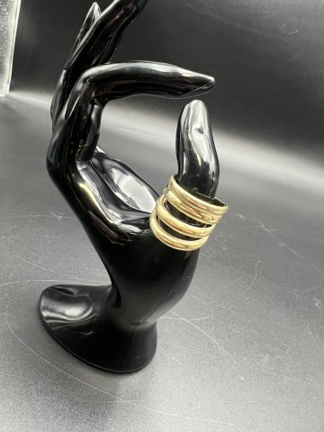 Złoty pierścionek  Pr&oacute;ba 585  Waga: 8.15 g