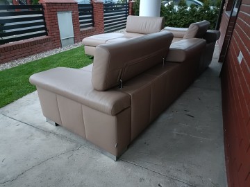 Sprzedam narożnik ze sk&oacute;ry