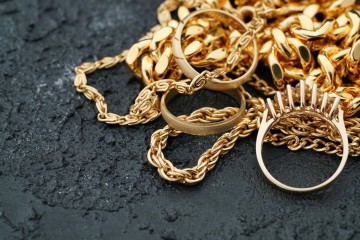 W sprzedaży złom złota centrum shop skup sprzedaż