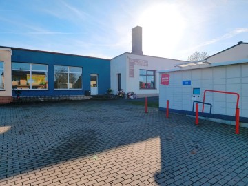 Wynajmę lokal handlowo-usługowy 100m2, parking, działka