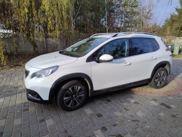 SPRZEDAM PEUGEOT 2008