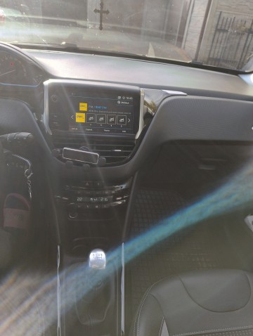 SPRZEDAM PEUGEOT 2008