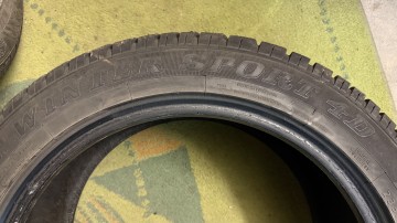 Opony zimowe Dunlop 235/50 R18 sztuk x2