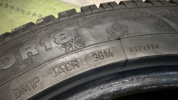 Opony zimowe Dunlop 235/50 R18 sztuk x2